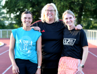 Ines Rustemeyer, Sandra Straub und Dr. Janina Biegel (v.l.n.r.) vom LAZ Soest starten am kommenden Wochende bei den Deutschen Seniorenmeisterschaften in Gotha. Foto: Bottin|||