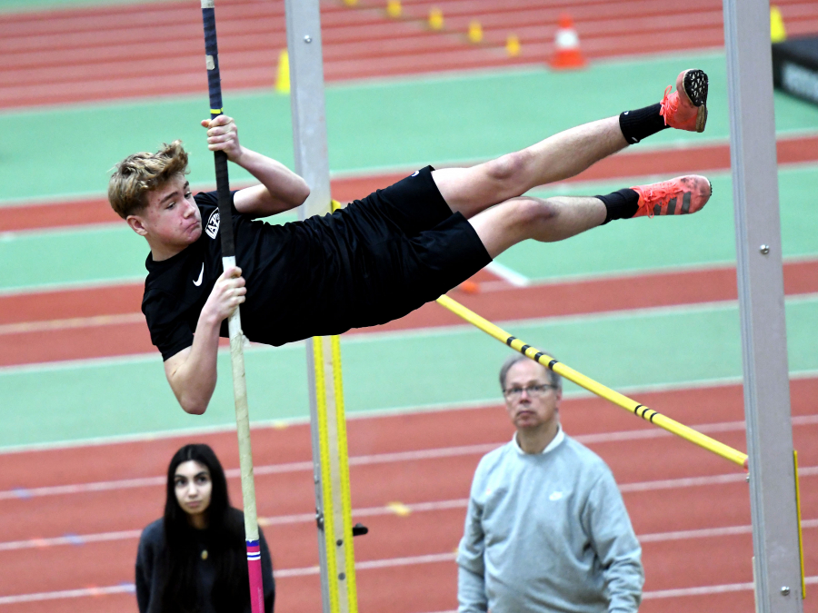 Deutliche Steigerung: U14-Athlet Michel Bottin vom LAZ Soest verbesserte sich im Stabhochsprung von 2,45 Meter auf 2,80 Meter. Foto: Bottin
