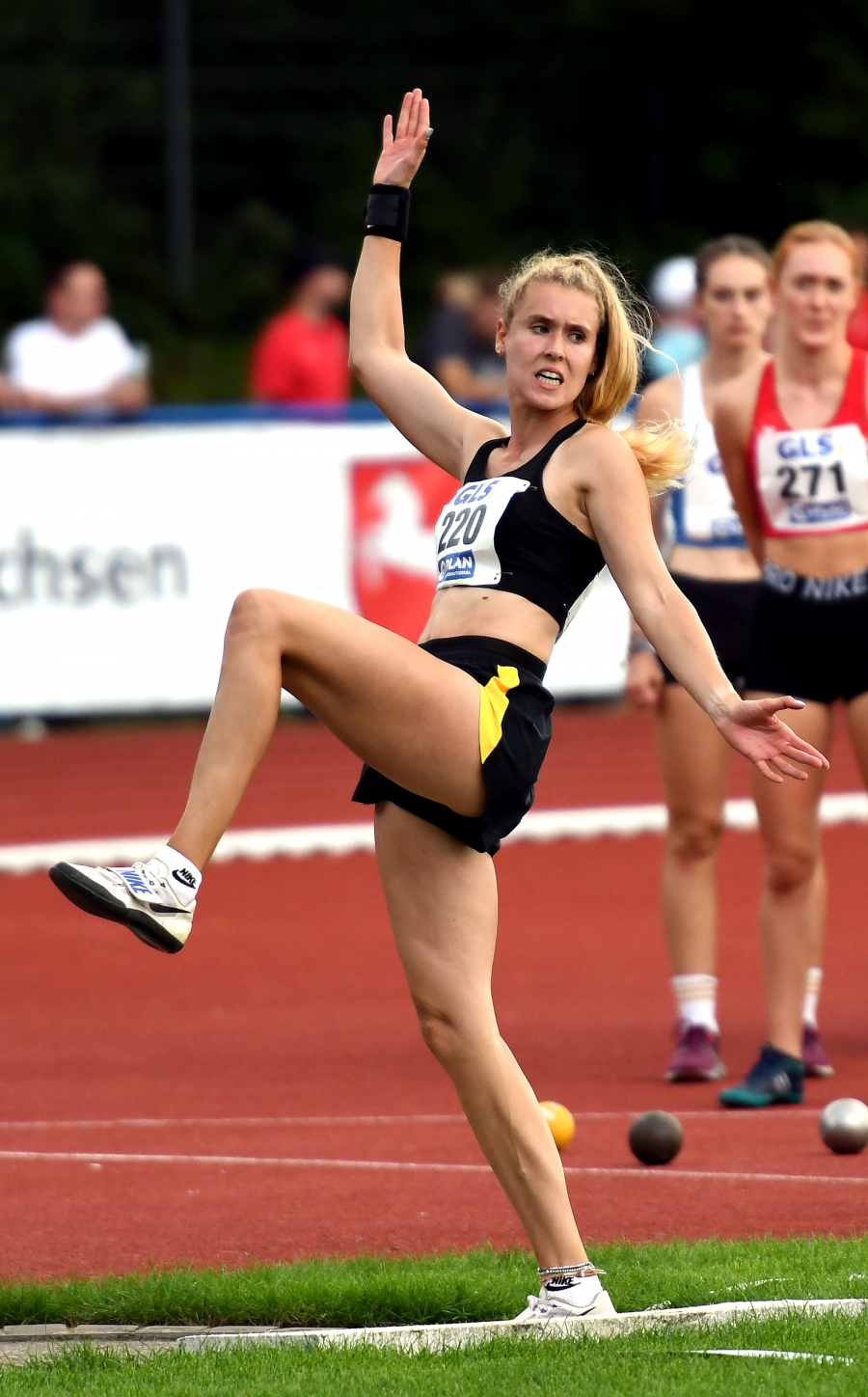 Laura Vo&szlig; - Foto: Bottin