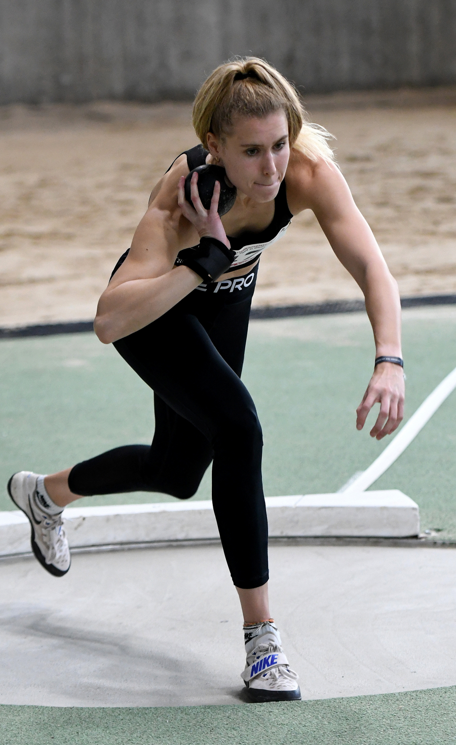 Die Deutsche Hallenmeisterin im F&uuml;nfkampf der Frauen, Laura Vo&szlig; vom LAZ Soest, ist im Siebenkampf 2023 drittbeste Athletin Westfalens im Siebenkampf. Foto: Bottin