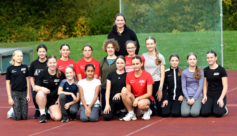 Das Training mit den Kinder- und Jugendgruppen bereitet Sophie am meisten Freude. Foto: Bottin
